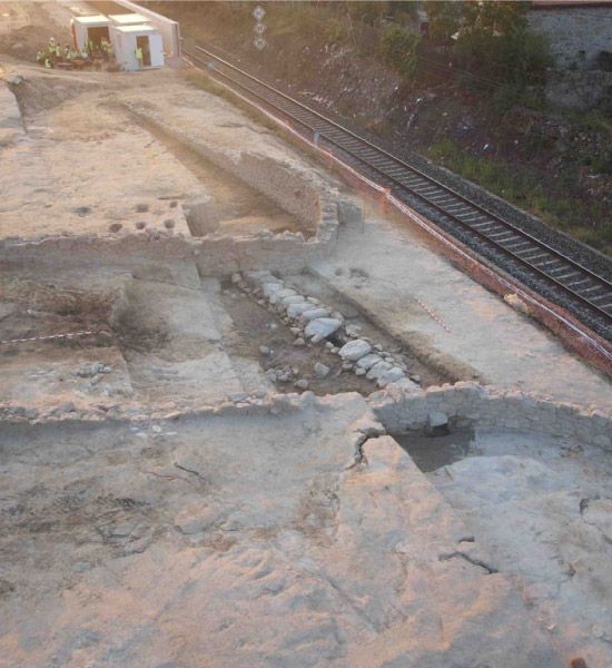 P & A Arqueólogos S.L.P zona arqueológica en las vías del tren